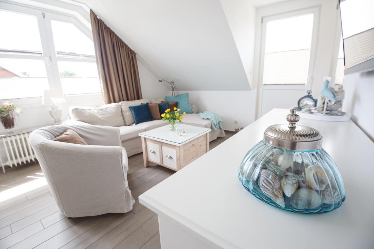 Kajuete 24 Apartment Nieblum Bagian luar foto